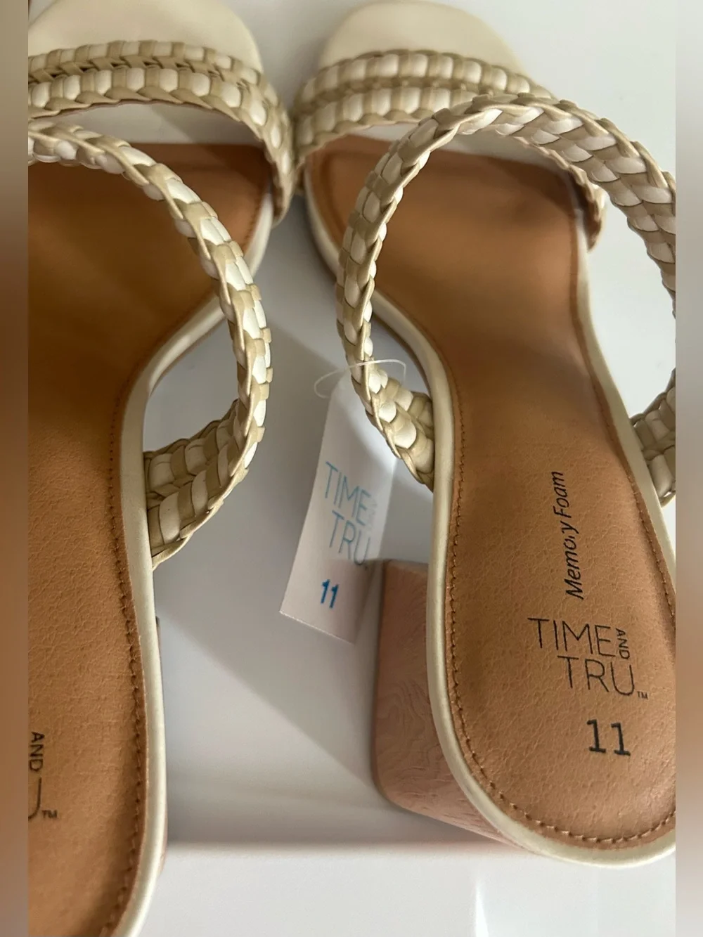 Time and Tru Women's Woven Double Band Sandals Size 11 - Picture 5 of 8